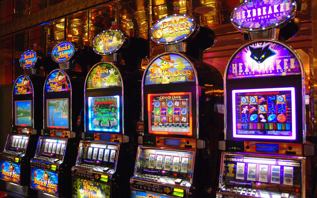 How Much do Bars Make on Slot Machines